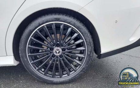 Mercedes-Benz CLA 200 CLA -Klasse CLA 200 d AMG Line Edition- 43.950€ net( factura externa)