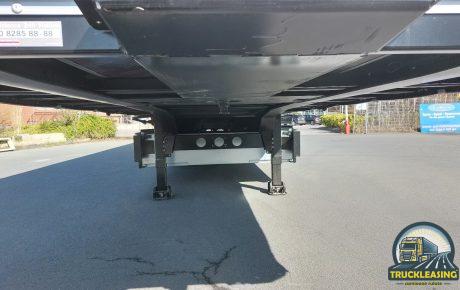 Kögel S24-1 Curtainsider-SAF- PK-LIFT – 25.890€ net( factura externa)