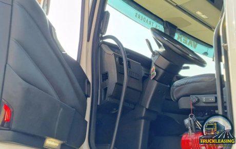 Volvo FH 13.500 Globetrotter XL 4×2 – Low deck – I Sav -39.900€ net( factura externa)