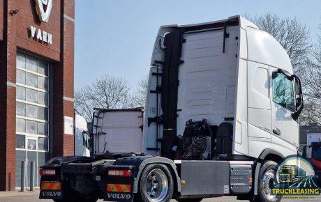 Volvo FH 13.500 Globetrotter XL 4×2 – Low deck – I Sav -39.900€ net( factura externa)