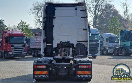 Volvo FH 13.500 Globetrotter XL 4×2 – Low deck – I Sav -39.900€ net( factura externa)