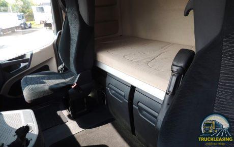 Mercedes-Benz 1851 Big Space/Retarder/Standklima/ACC – 41.900€ net( factura externa)