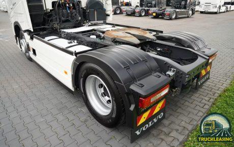 Volvo FH 460 / XXL I-SHIFT- 64.500€ net( factura externa)